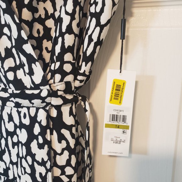 CALVIN KLEIN - Picture 6 of 6